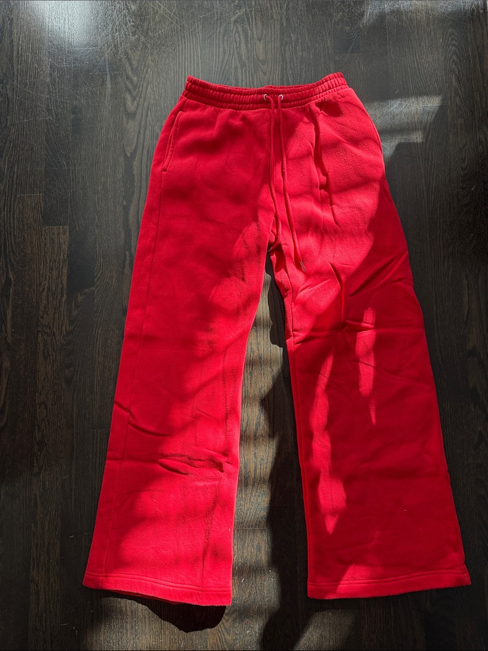 Abercrombie Women’s Sunday Hoodie and High Rise  Sunday Wide Leg Sweatpants - Picture 9 of 14